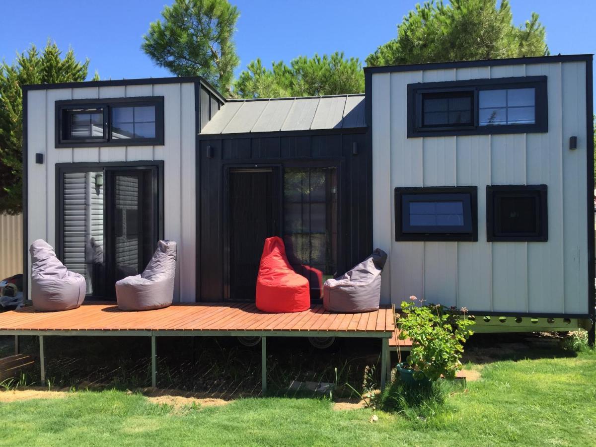 Sakiz Tiny House & Apart Urla Bagian luar foto
